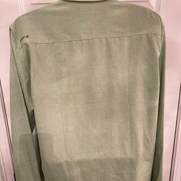 Orvis Mens Green insect repellent Button shirt. Large - Picture 5 of 12